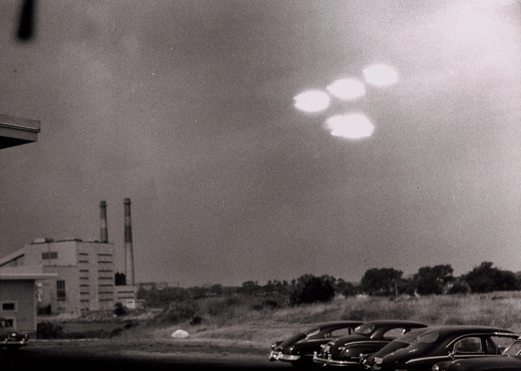 UFOs Salem 1952